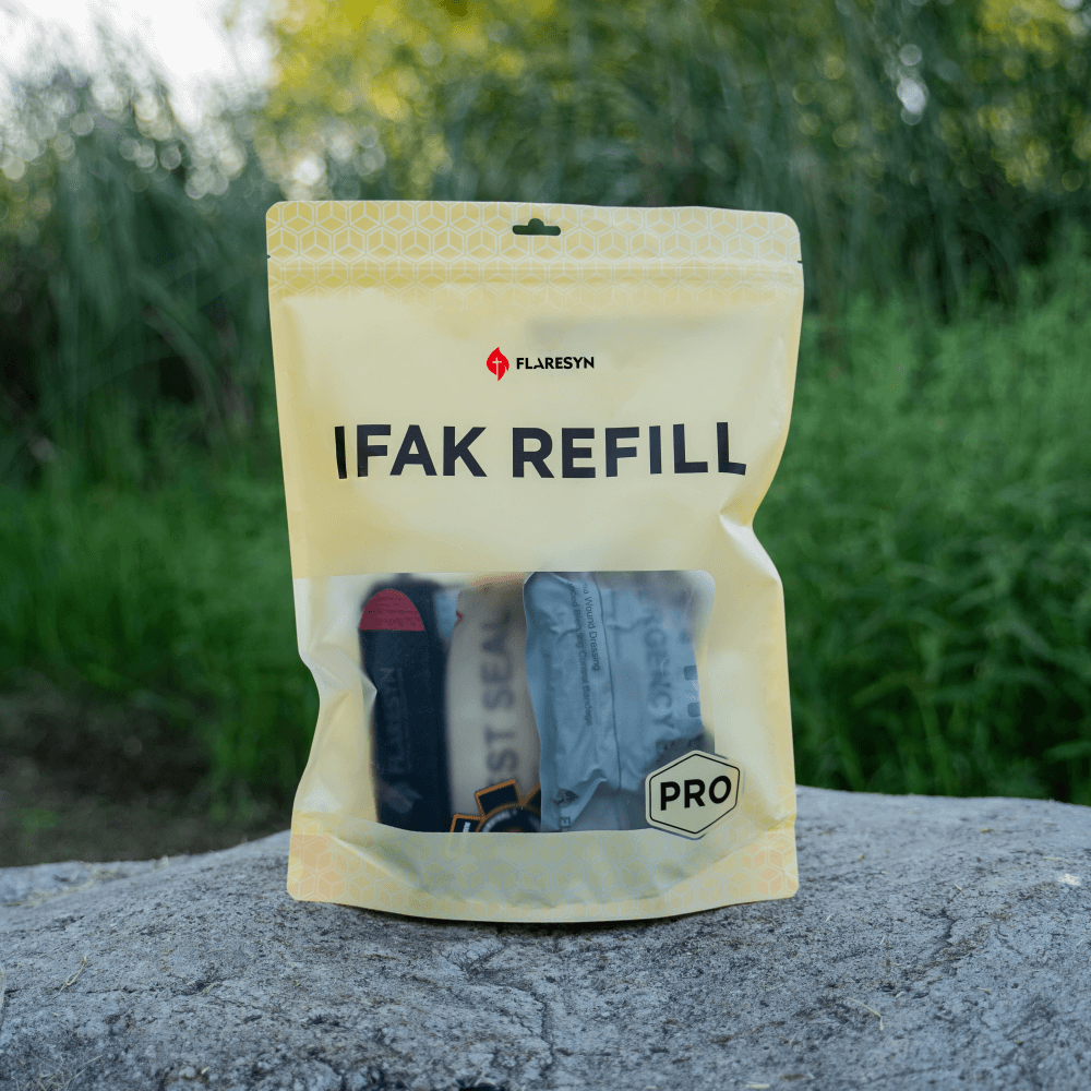 FlareSyn Rapid Bleeding Control Kit - Tactical MOLLE Mounting Scenario